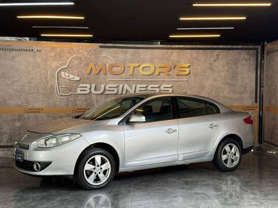 RENAULT FLUENCE 2.0 DYNAMIQUE 16V FLEX 4P AUTOMÁTICO